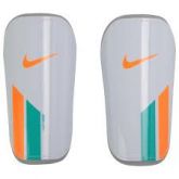Caneleira Nike